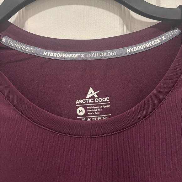 WOMEN'S ARCTIC COOL, 3/4 SLEEVE TOPS (3). M. NEW. - Picture 5 of 6